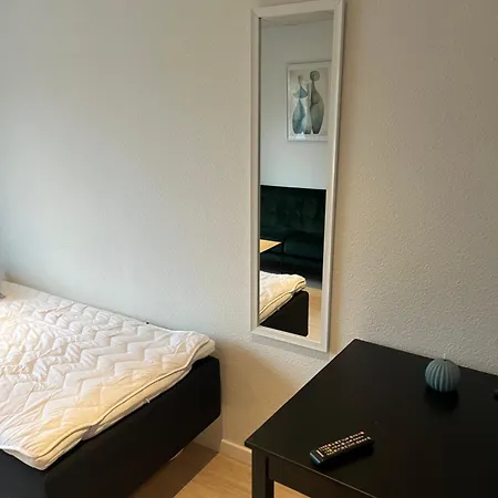 Mini 5 *
